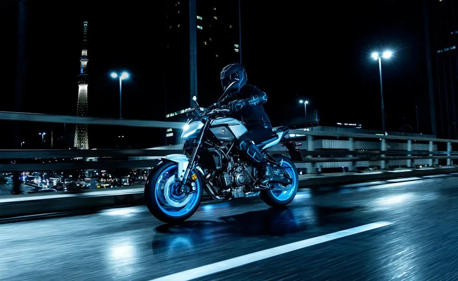 Yamaha MT-07 35kW, MY 2025 - Tech Black