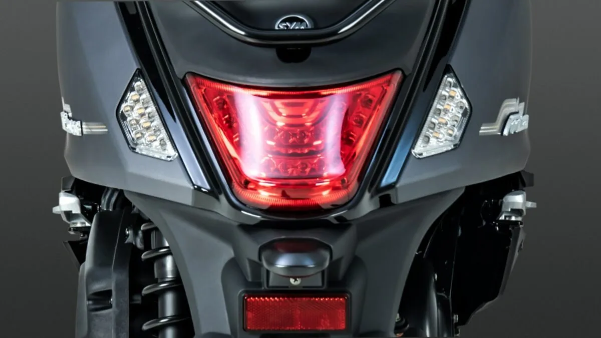 Sym MIO 50i