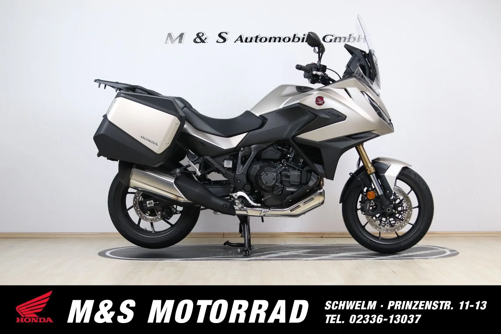 Honda NT1100 DCT Electronic Suspension