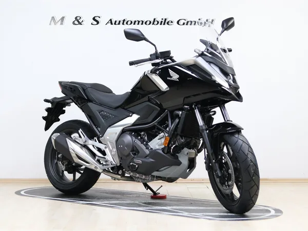 Honda NC750X DCT
