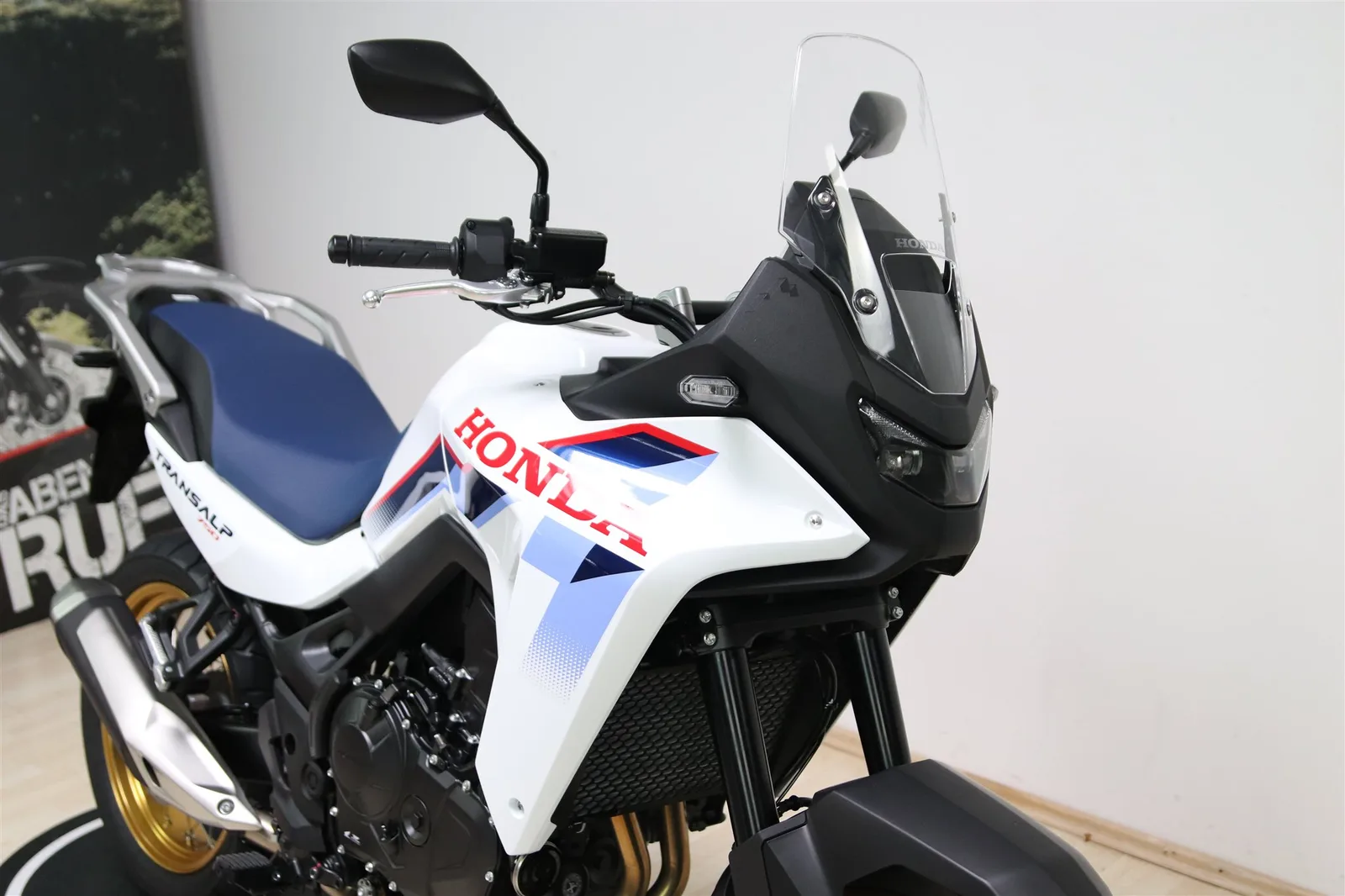 Honda XL750 Transalp