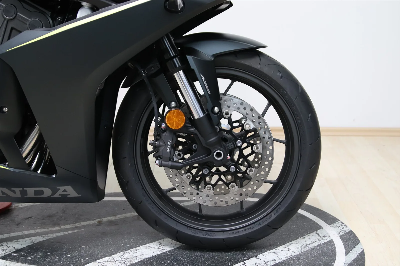 Honda CBR650R