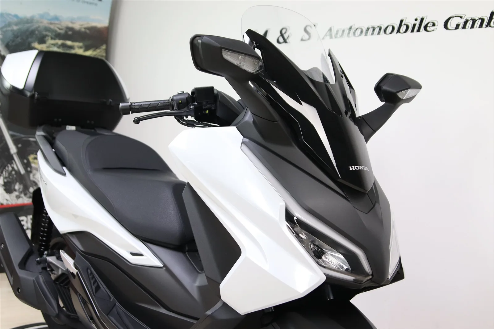 Honda Forza 125