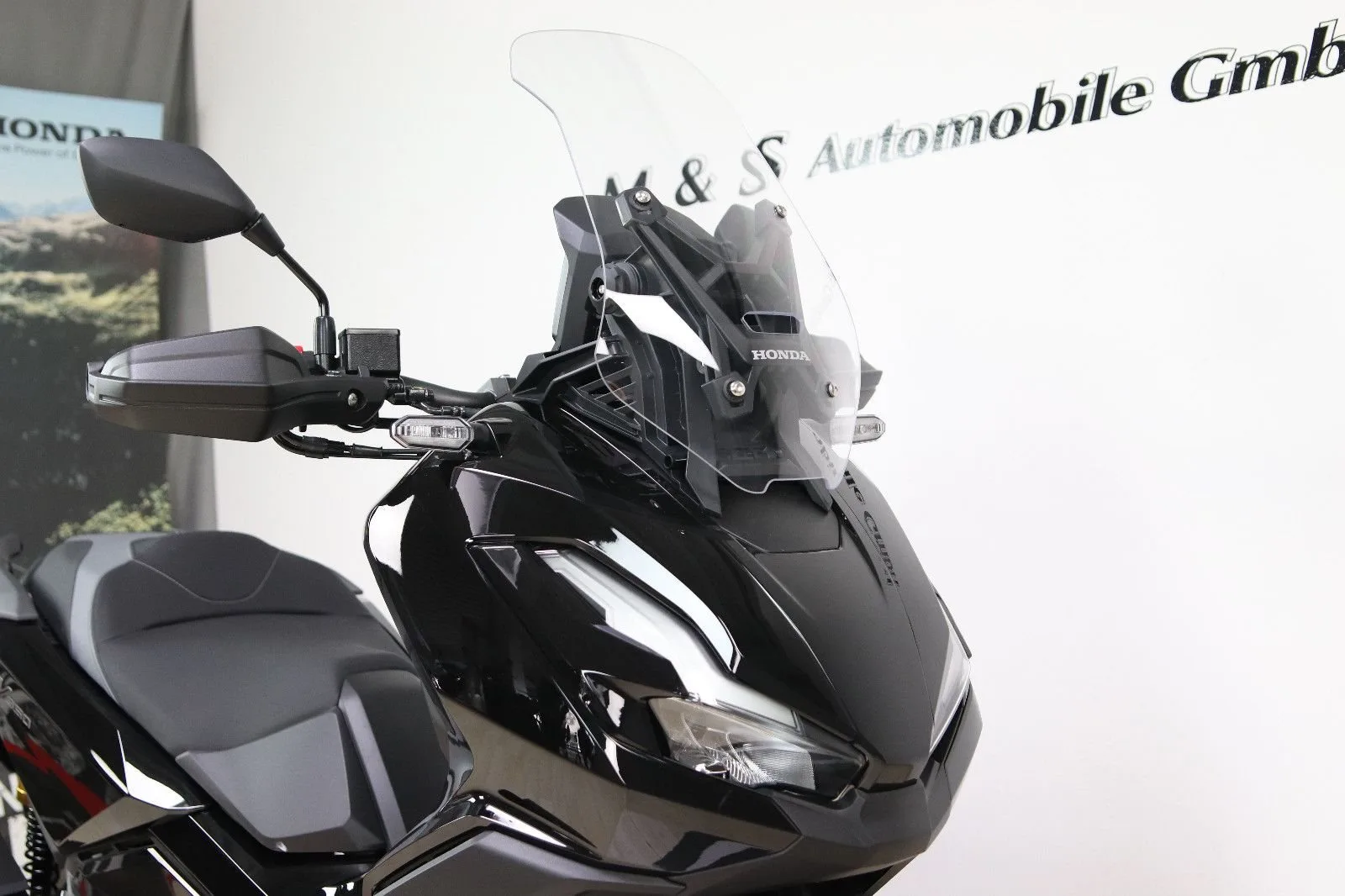 Honda ADV350