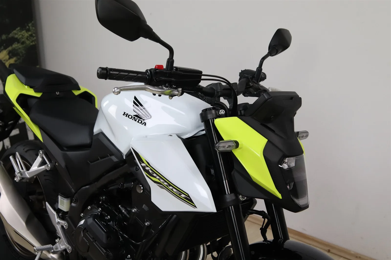 Honda CB500 Hornet E-Clutch