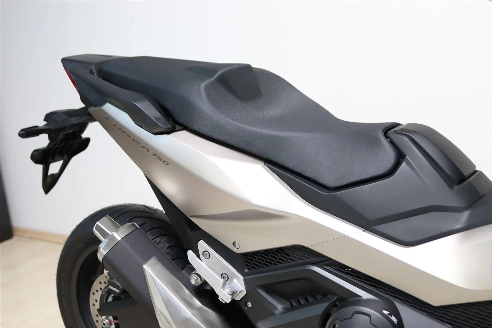 Honda Forza 750