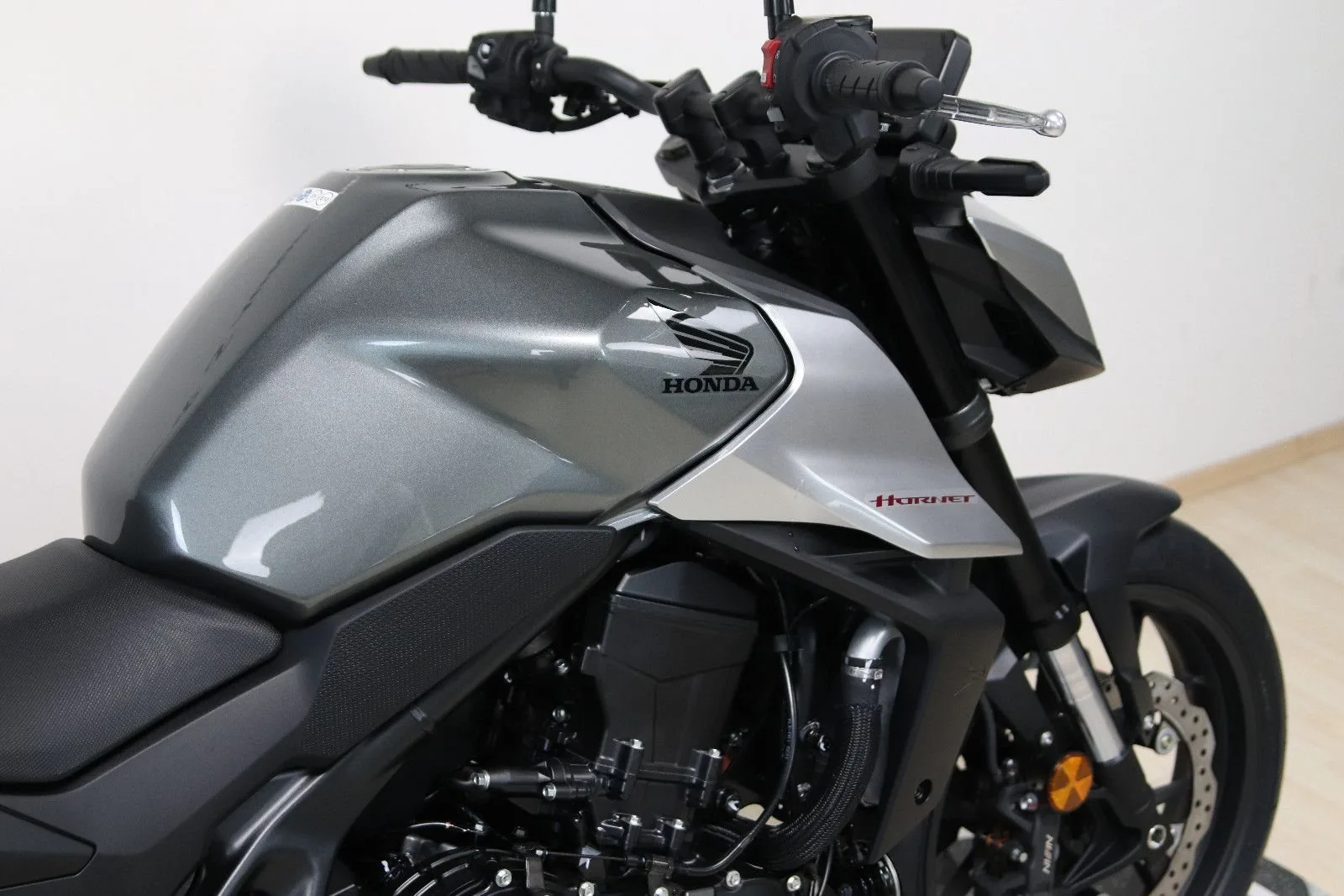 Honda CB750 Hornet