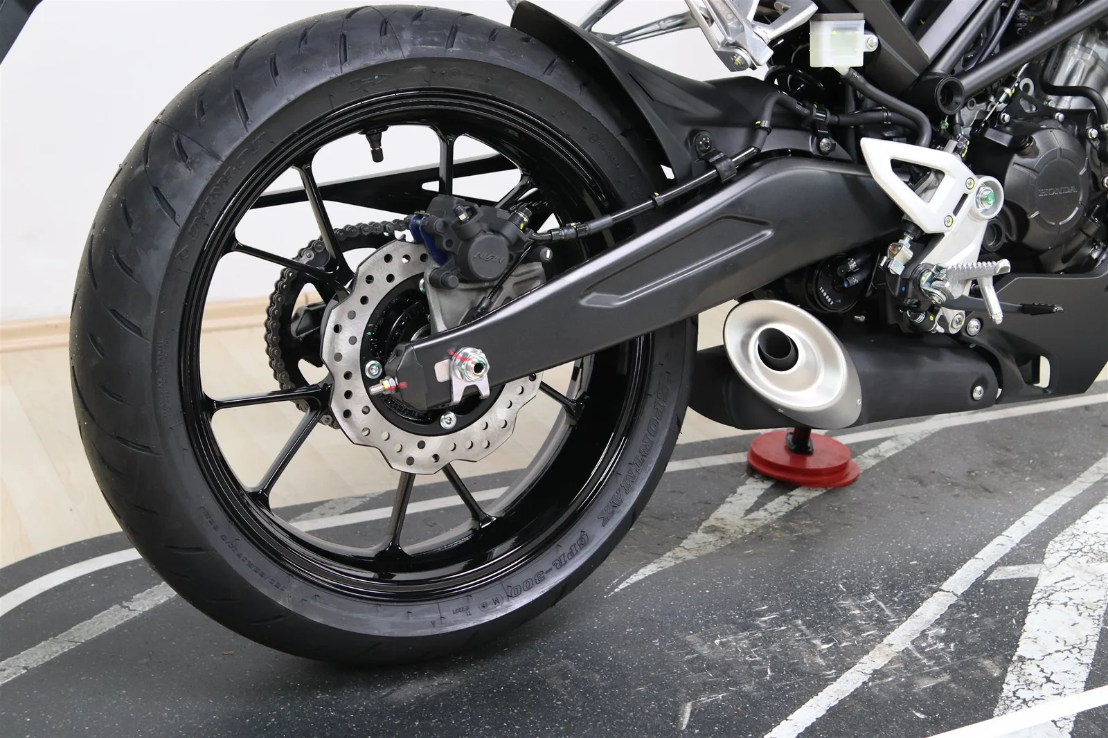 Honda CB125R