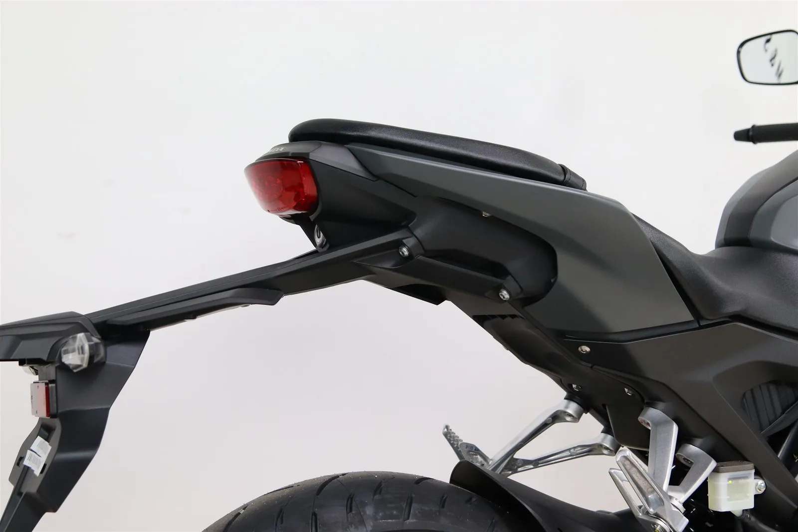 Honda CB125R