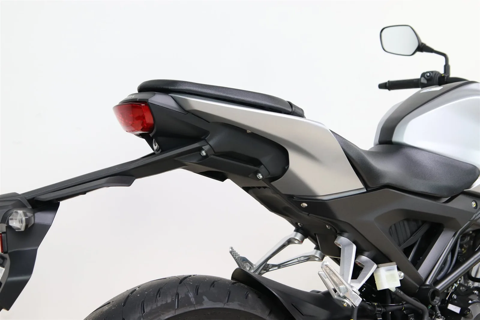 Honda CB125R