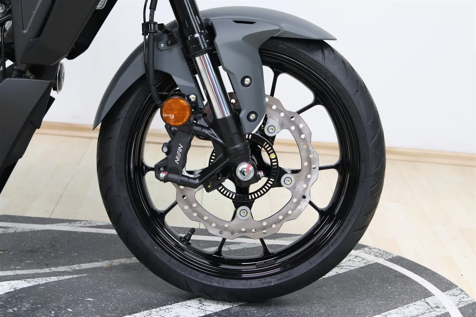 Honda CB125R