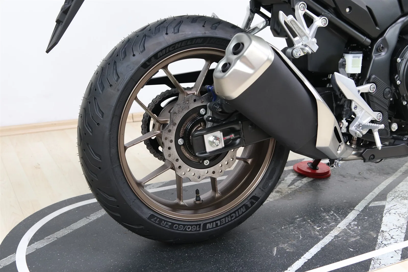Honda CB500 Hornet E-Clutch