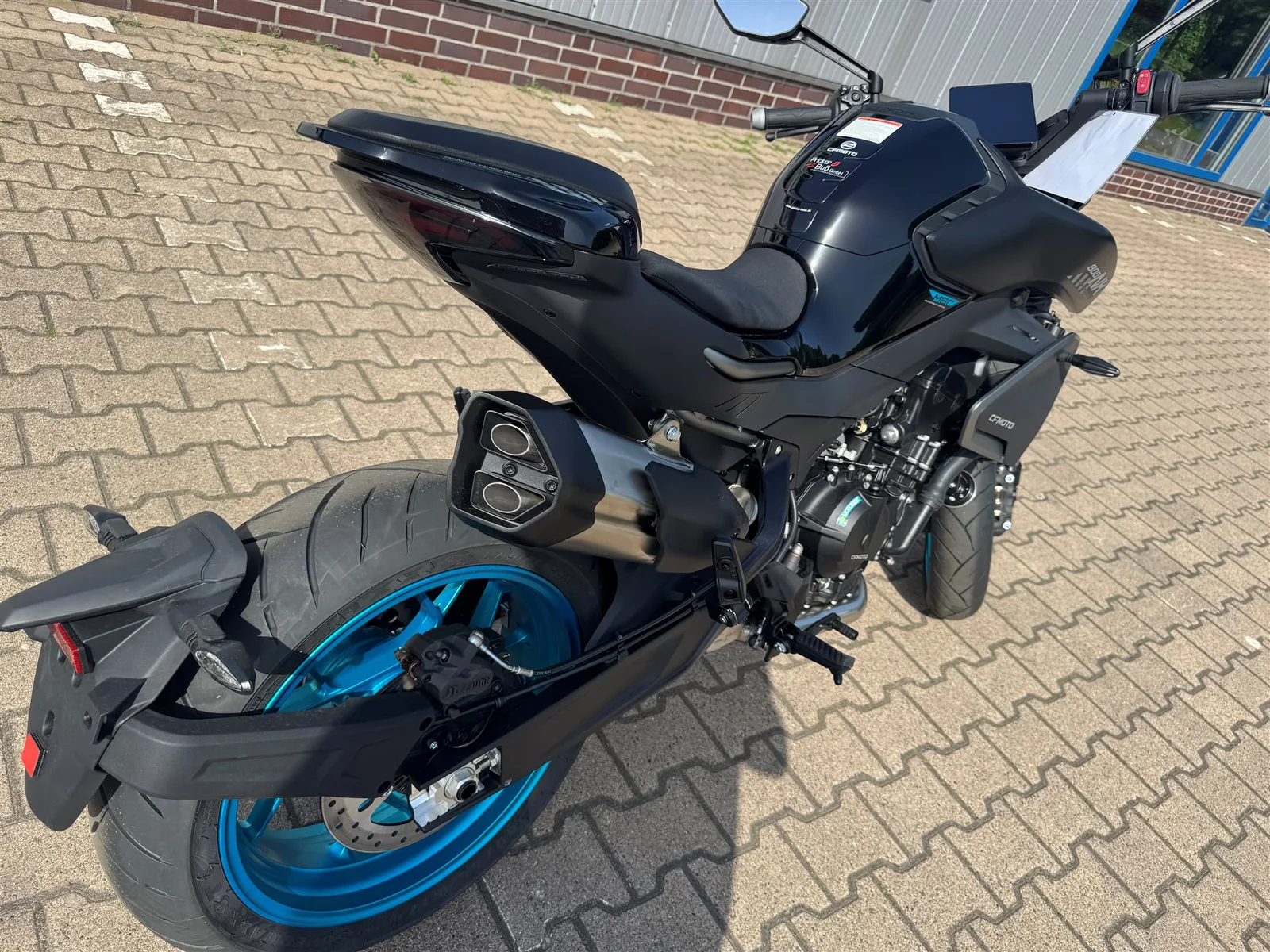CFMOTO 800NK Advanced