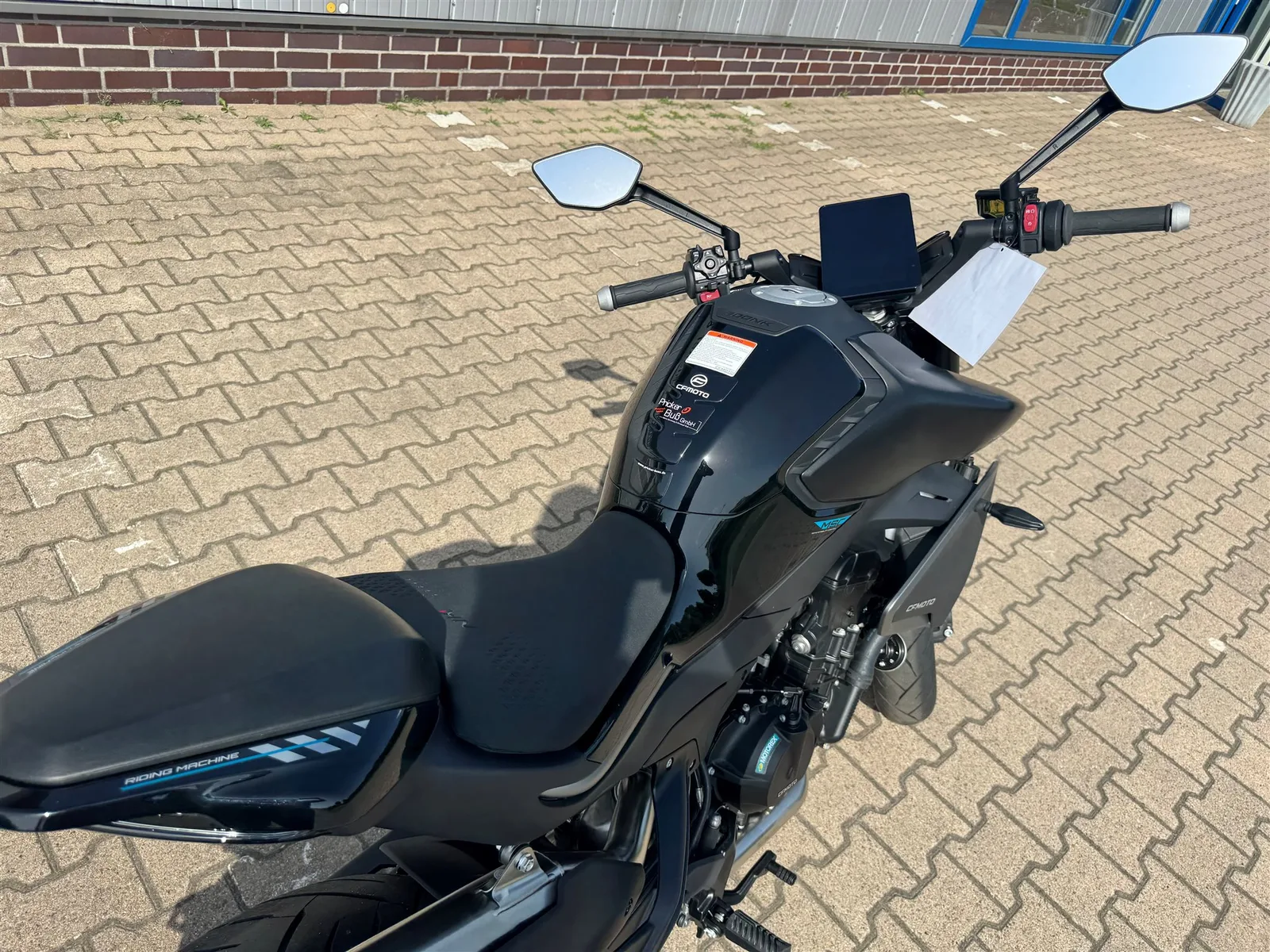 CFMOTO 800NK Advanced
