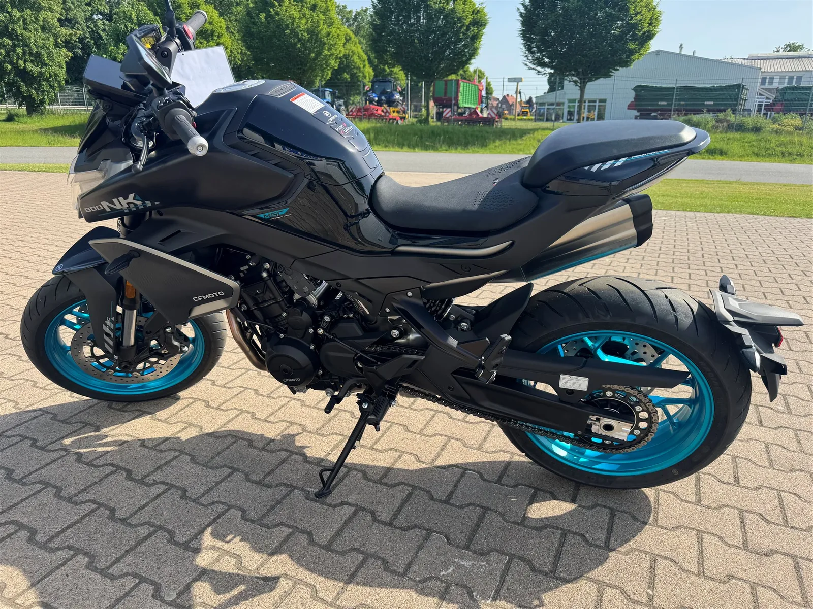 CFMOTO 800NK Advanced