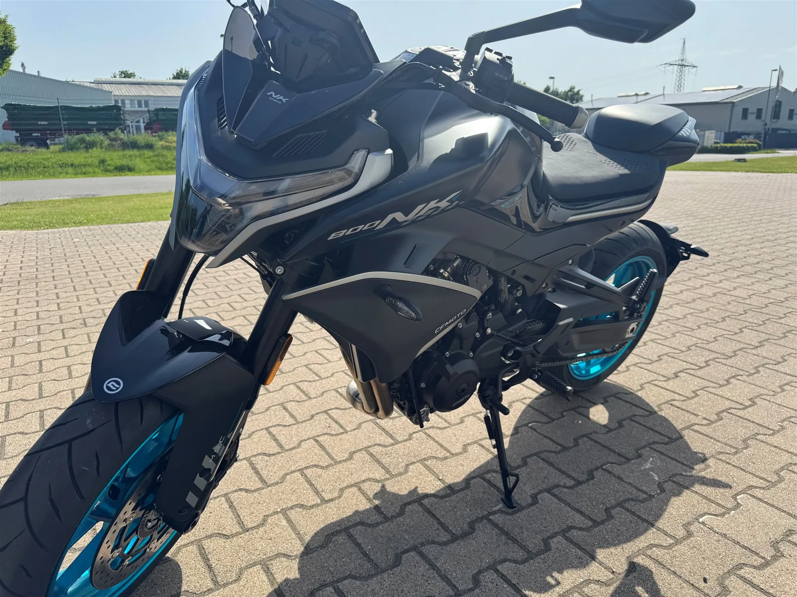 CFMOTO 800NK Advanced