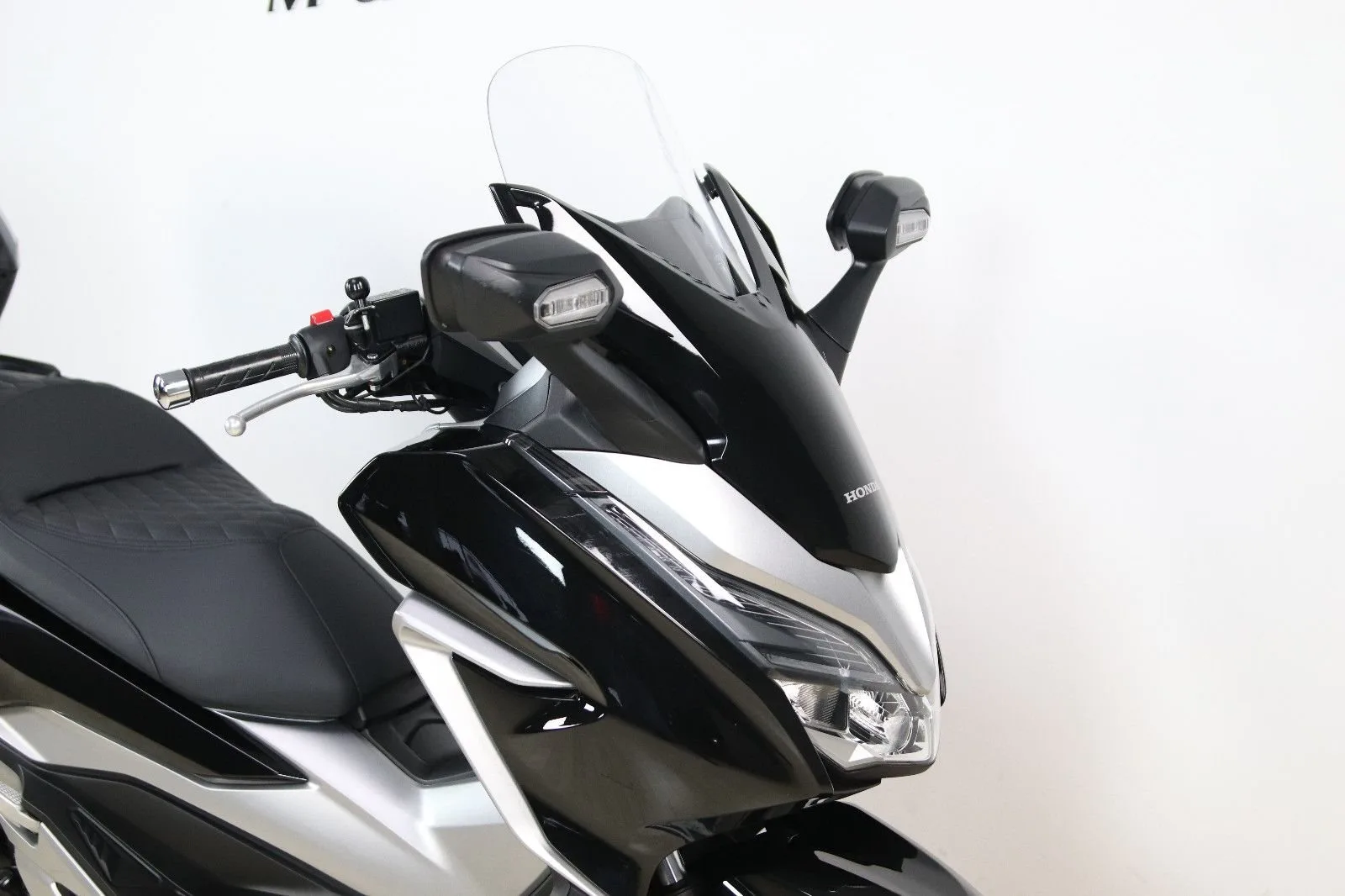 Honda Forza 300