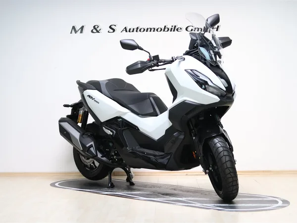 Honda ADV350